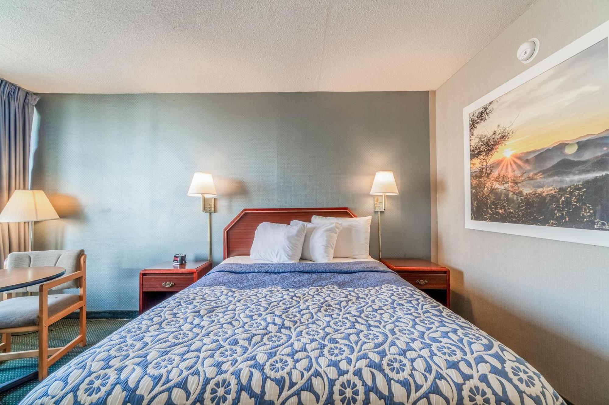 Motel Ozark Junction Mountain View By Oyo Exterior foto